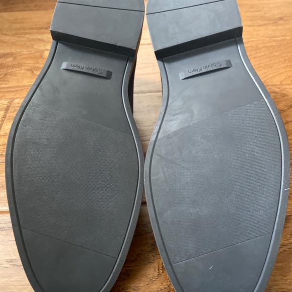 Calvin Klein Boot - Picture 3 of 3